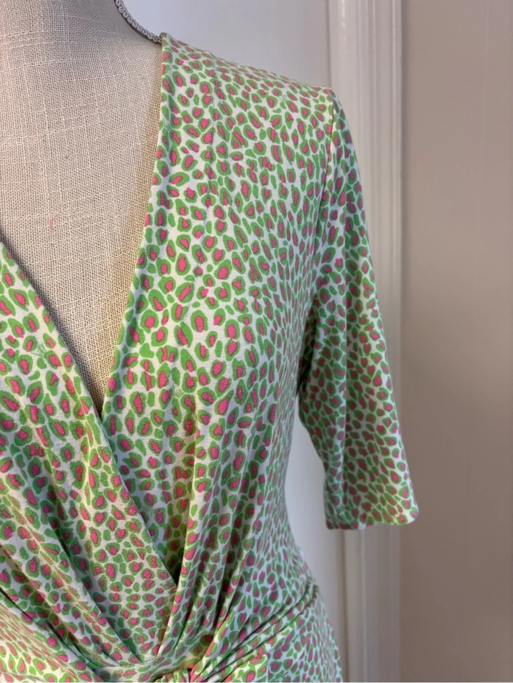 Lilly Pulitzer Green and Pink Printed Wrap-Style Women’s Dress Sz/10